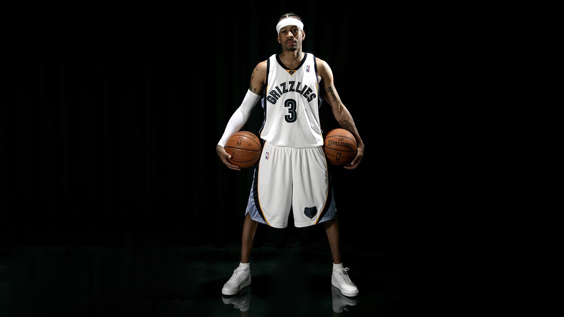 爱游戏体育（AYX）官方APP下载-令人震撼的“爆炸头发型”运动员瞬间走红网络！